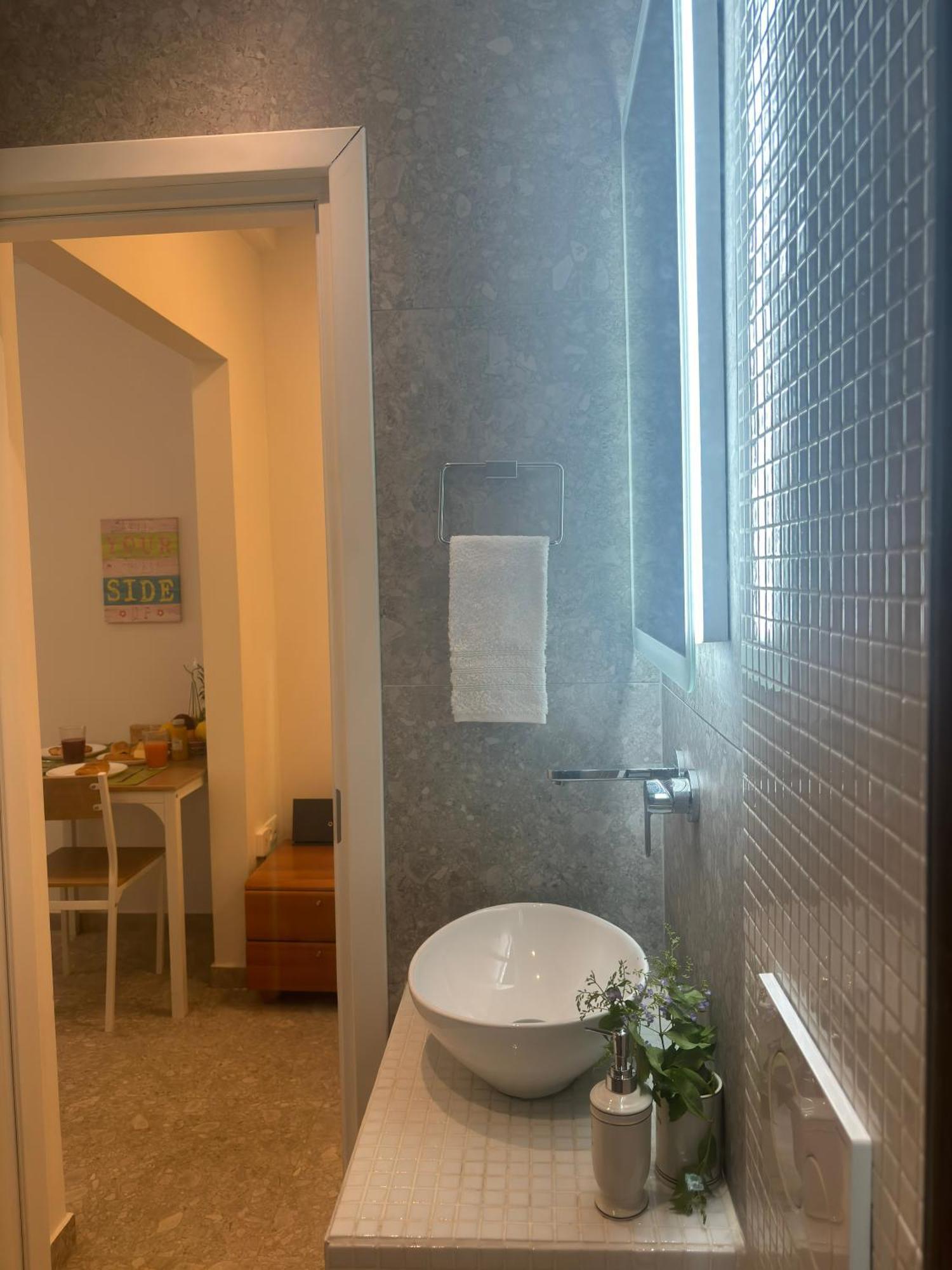 Cozy Apartment At Panormou Metro, Athens City Center Экстерьер фото